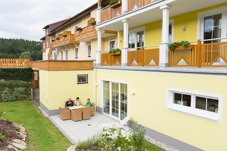 Gasthof-Pension Nordwald Harbach  Bagian luar foto